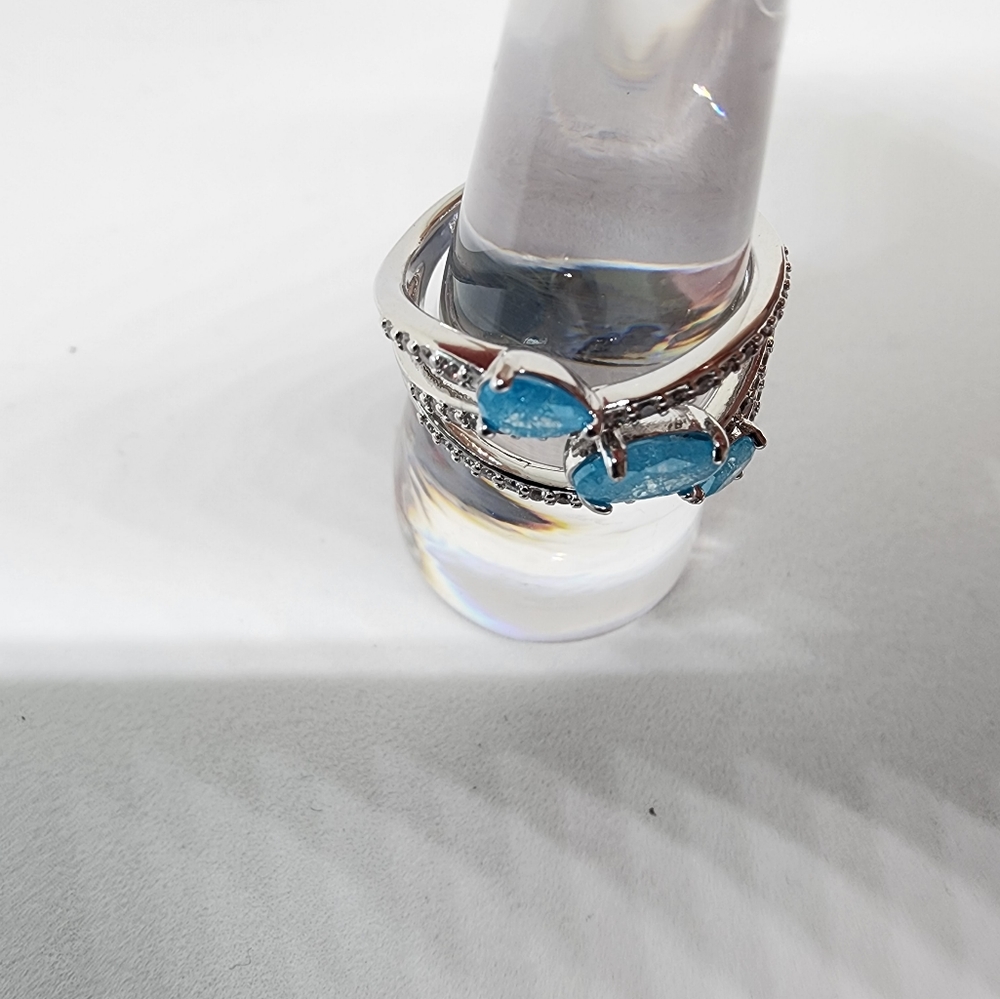 Timeless Essence - Picture 5 of 6